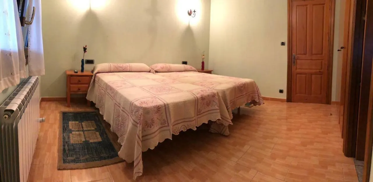 Alojamiento Rural ELORTATXU Apartamento Ergoyen Habitación en casa particular